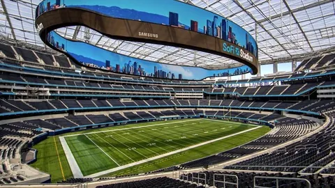 《2025年秋季必玩游戏大盘点：揭秘九月热门新游》